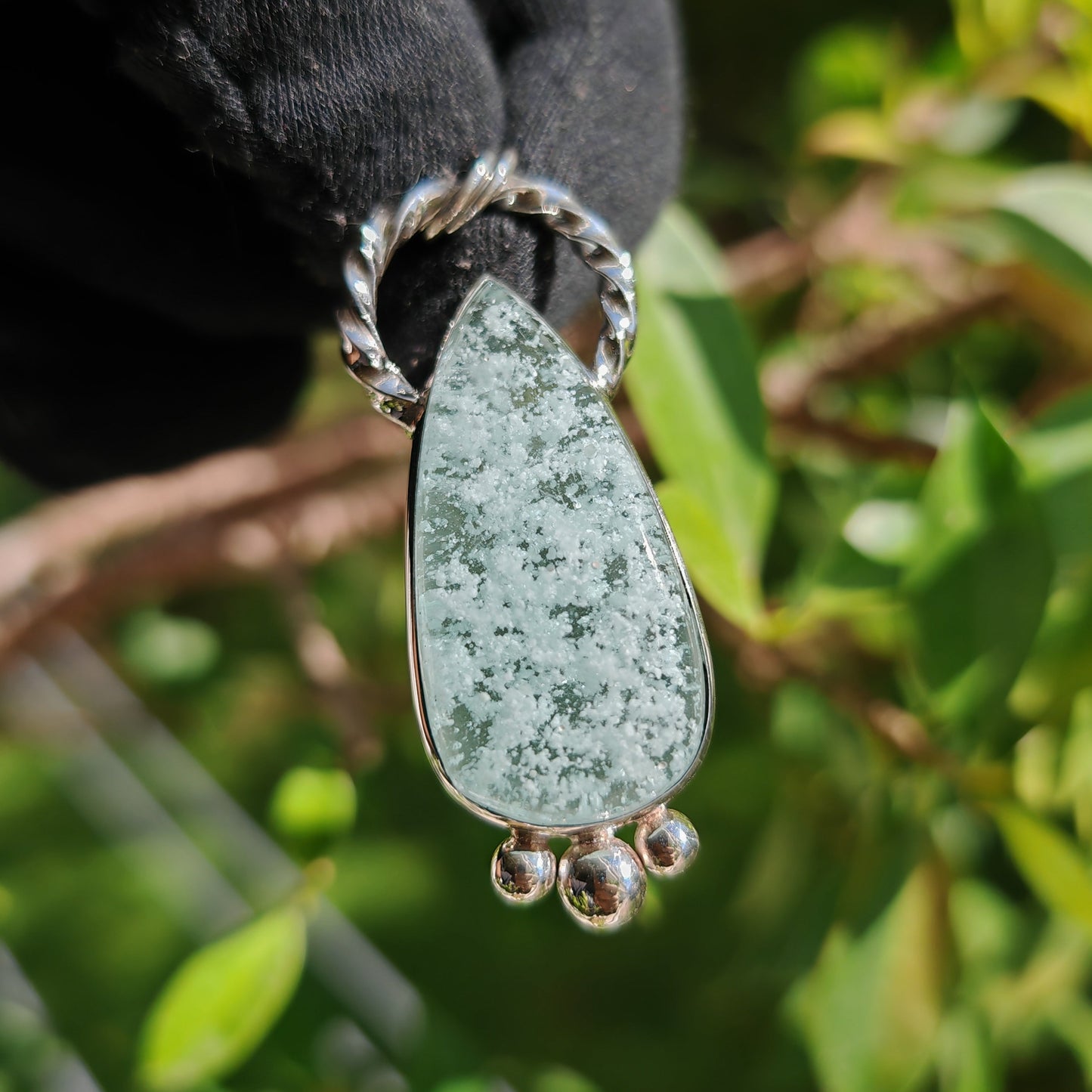 Colgante Hemimorfita en plata de ley