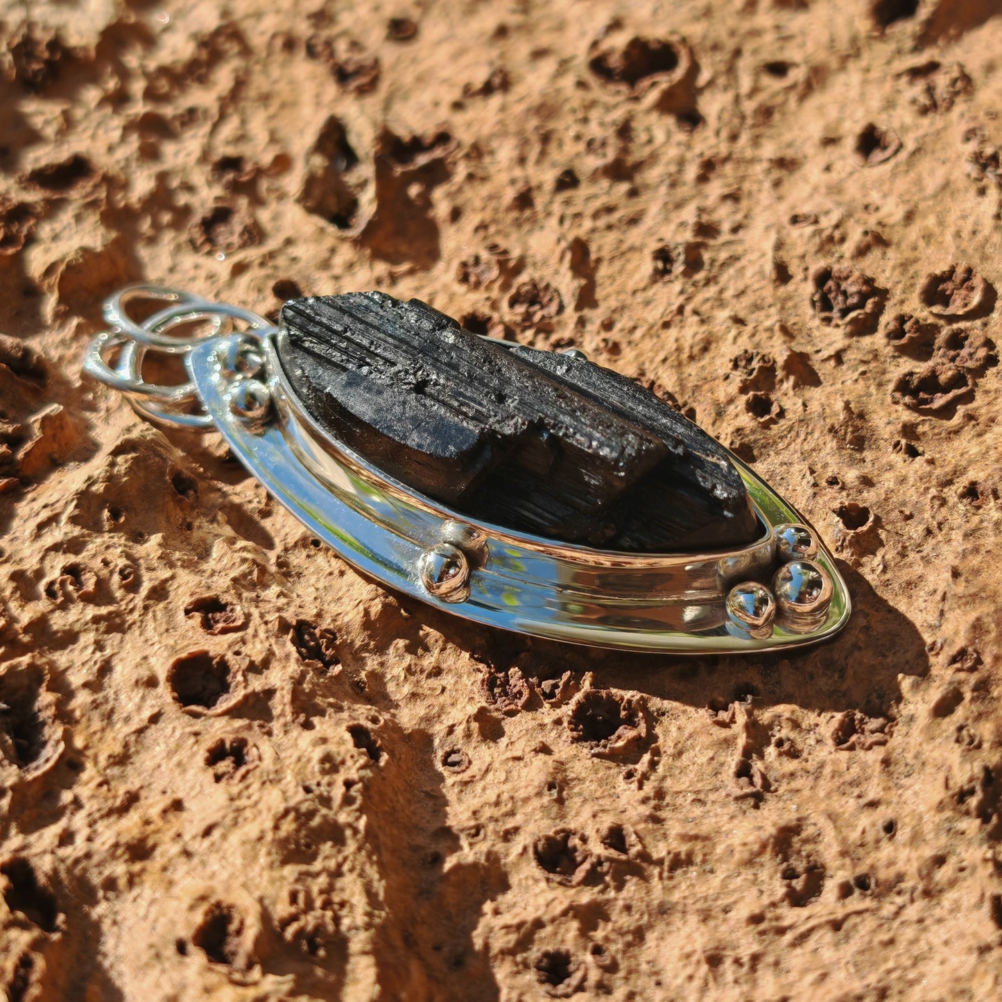 Colgante Turmalina negra en plata de ley