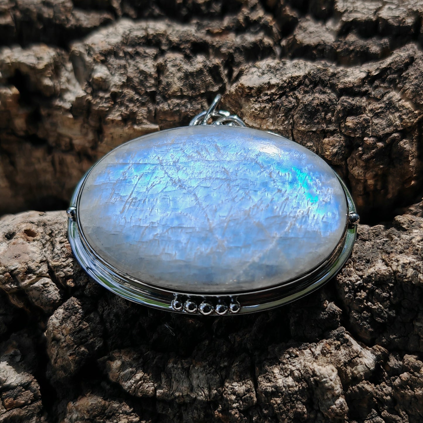 Colgante Piedra Luna en plata de ley