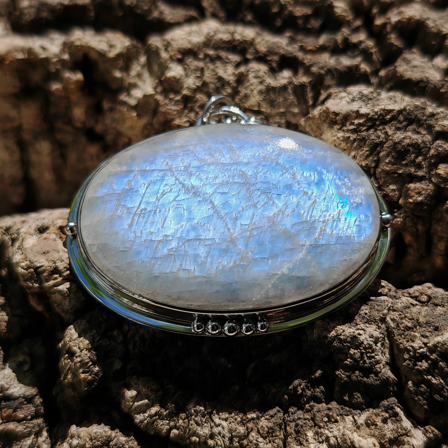 Colgante Piedra Luna en plata de ley